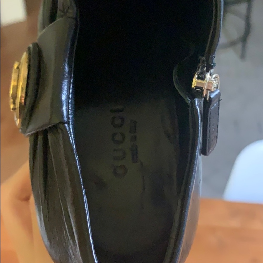Gucci Hysteria Gold Medallion Boots Ankle Booties - Picture 5 of 6
